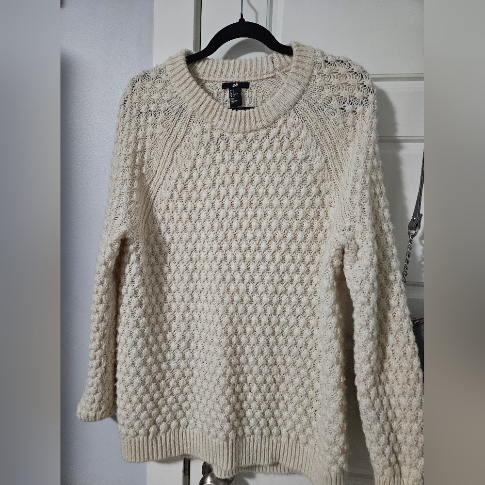 H&M Sweater